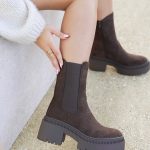 Bottines femme marron en suédine à plateforme et semelle crantée tendance Marron / 36