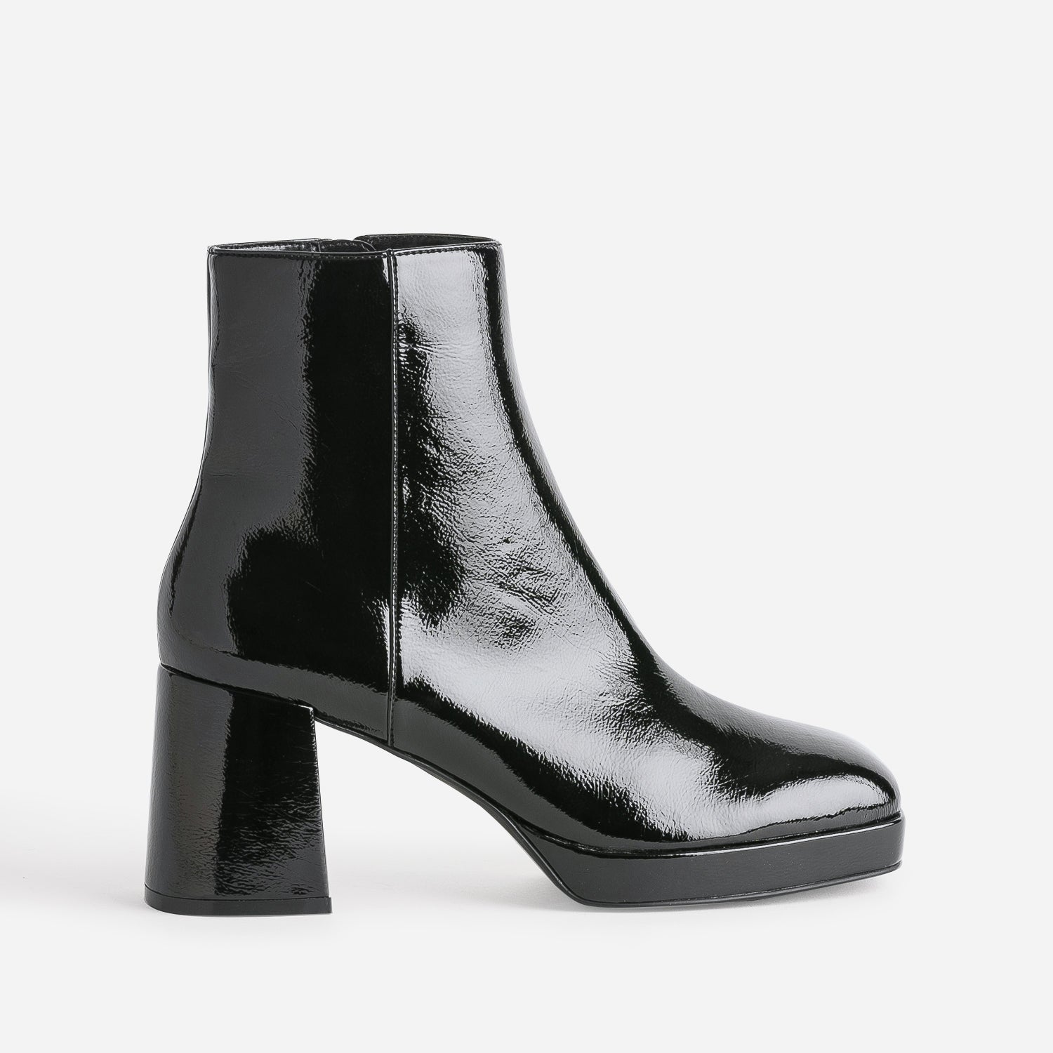 boots-noires-femme-805imr-1.jpg Boots noir verni à plateforme – Image 1