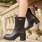 Bottillon de pluie à talon Monceau Noir | AIGLE