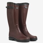 La botte de jardin fabriquée en France noir | AIGLE