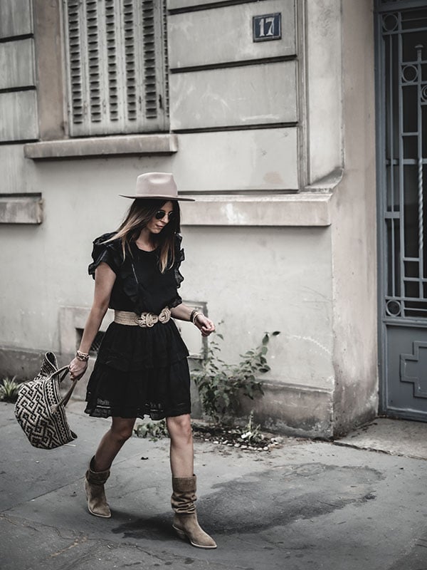 bottes-bash-795bta-1.jpg Bottes Ba&sh Cowby & la parfaite petite robe noire By Opaline – Image 1