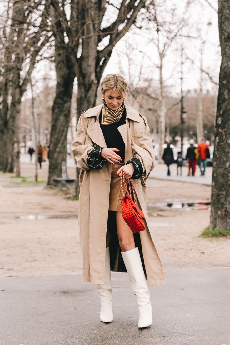 bottes-blanches-034buo-1.jpg Tendance mode : comment porter les bottes blanches au printemps ? – Image 1