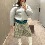 Bottes blanches : comment les porter sans faute de goût cet hiver ? | Vogue France