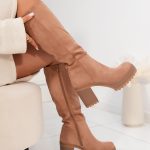Bottes femme en suédine camel avec talon de 9 cm et plateforme crantée