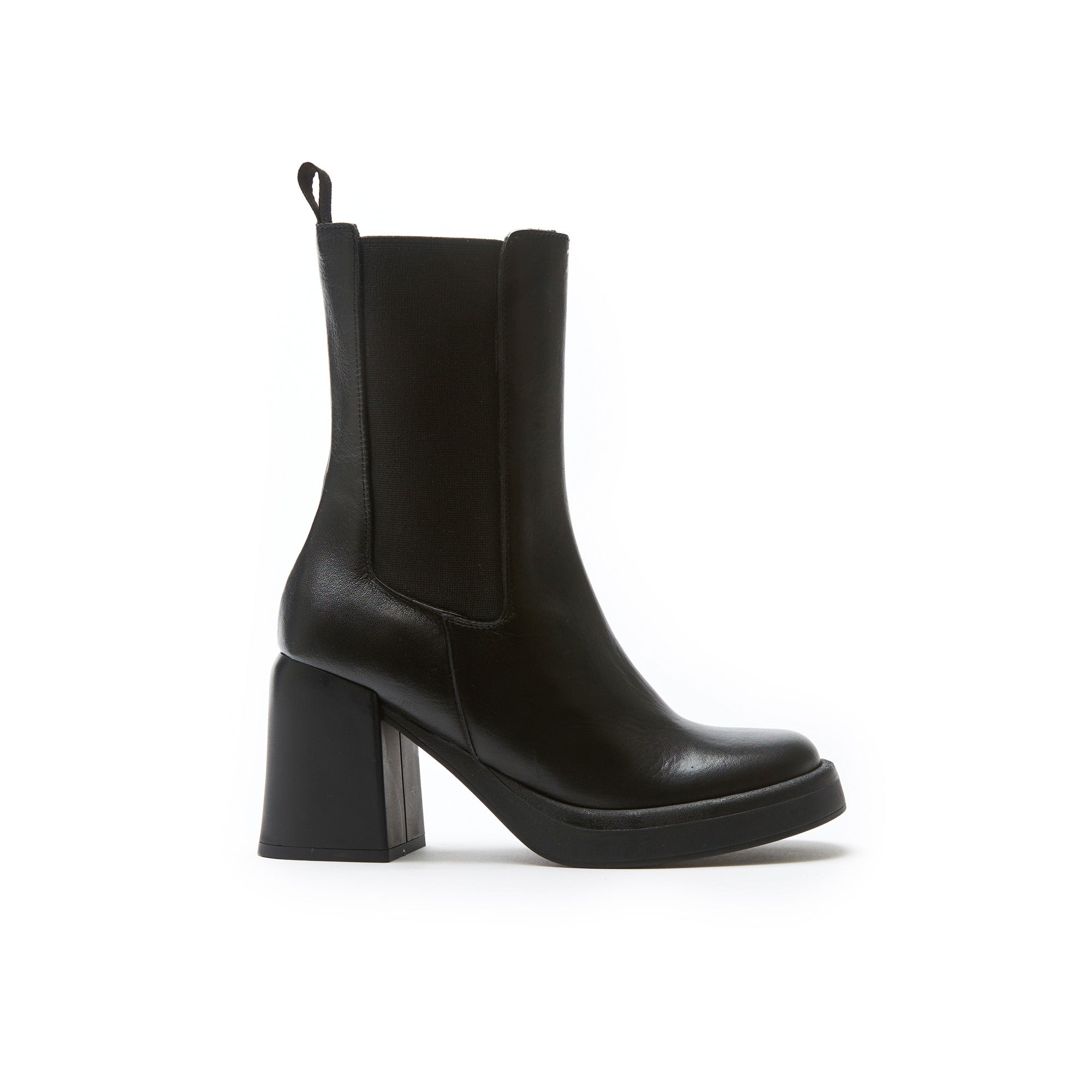 bottes-chelsea-395nkg-1.jpg Heeled chelsea boot black – Frank Daniel – Image 1