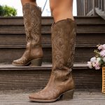 Bottes à enfiler pour femme, bottes de cowboy western brodées * et élégantes, un * cadeau de couleur * adaptées aux festivals de musique et aux * * un style * chaussures pour femme