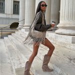 Bottes cowboy femme taupe en suédine avec boucle argentée et talon épa