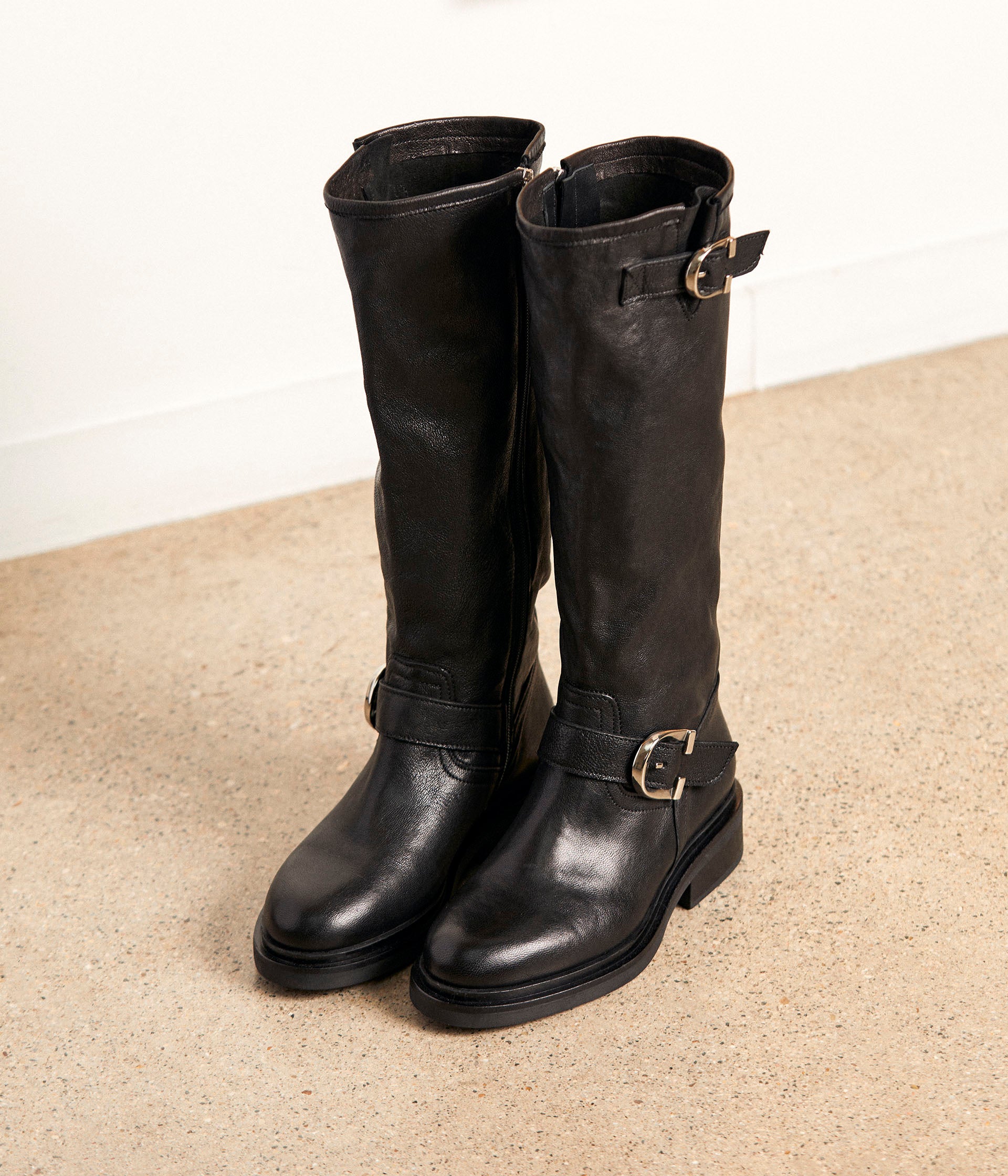 bottes-cuir-femme-888hzx-1.jpg Bottes cuir noir Izia – Image 1