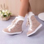 Bottes de Neige Femme Fourrées en Daim Bottes Femme Hiver Chaudes à Lacets Bottine Confort Chic Chaussure Hiver Plate Bottines Snow Boots Fourrées ...