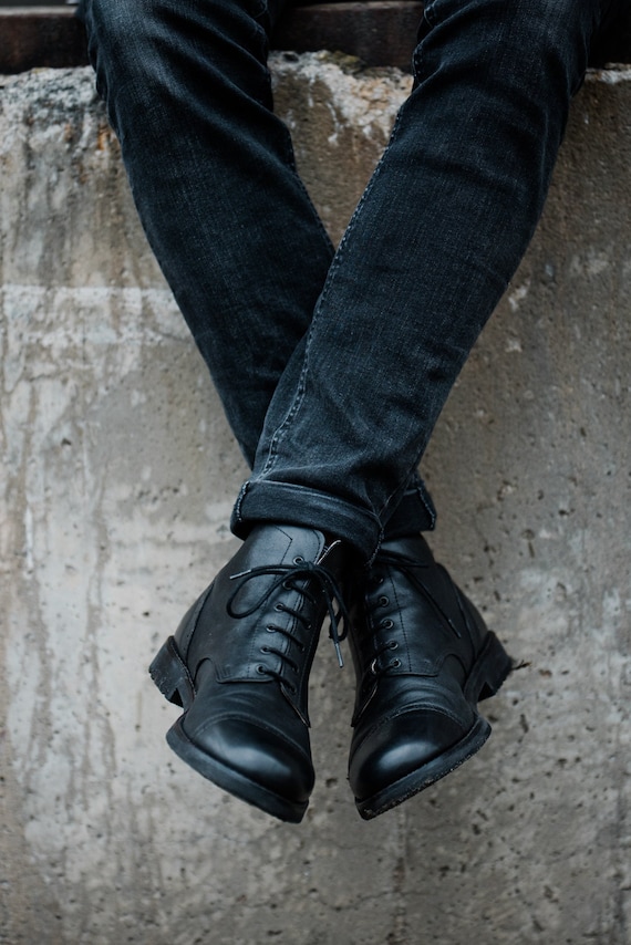 bottes-en-cuir-homme-473tsp-1.jpg Homme Bottes Cuir À La Main Élégant Bottes & Chaussures pour Hommes Marron Vintage Haute Qualité Bottes d'automne, bottes à lacets, bottines Etsy France – Image 1