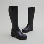 Bottes à semelles crantées et boucles in black grained leather | MIDAS | Jonak US