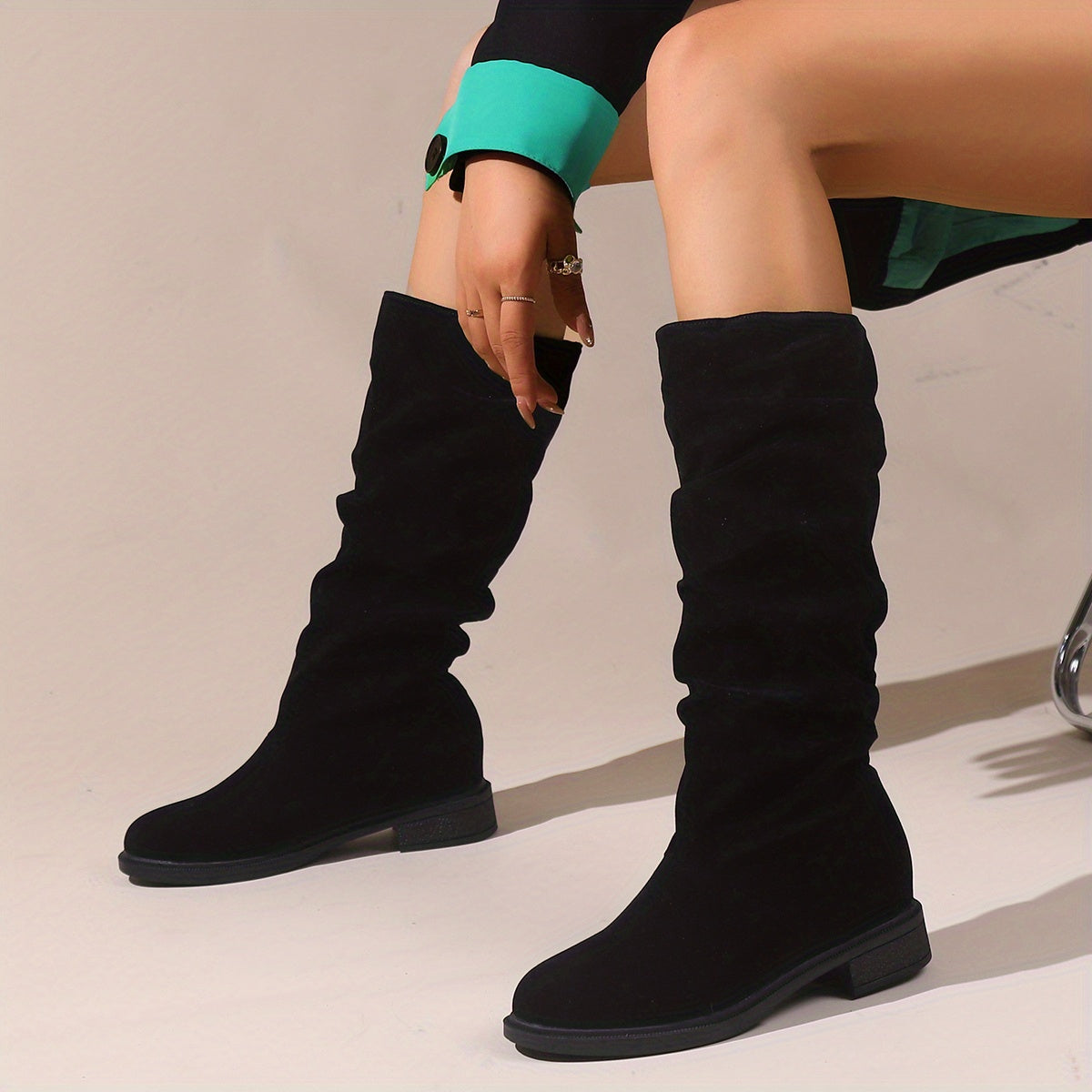 bottes-mi-mollet-femme-451yao-1.jpg Bottes mi mollet femme Confort et style classique à enfiler – Image 1