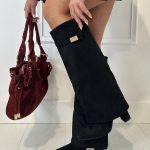 Bottes à talons femme avec revers sur la botte tendance