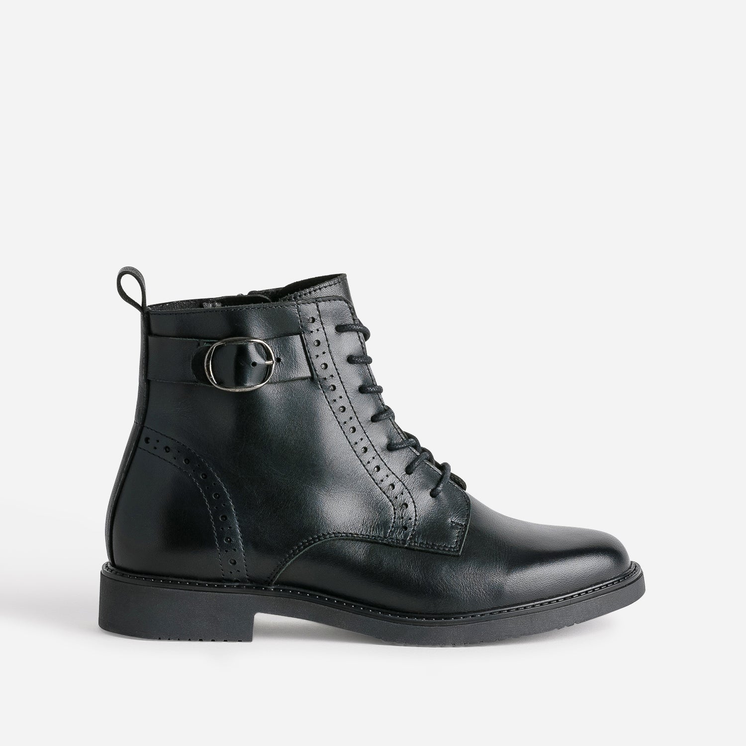 bottine-pour-femme-690zkl-1.jpg Bottine noire cuir détails perforés – Image 1