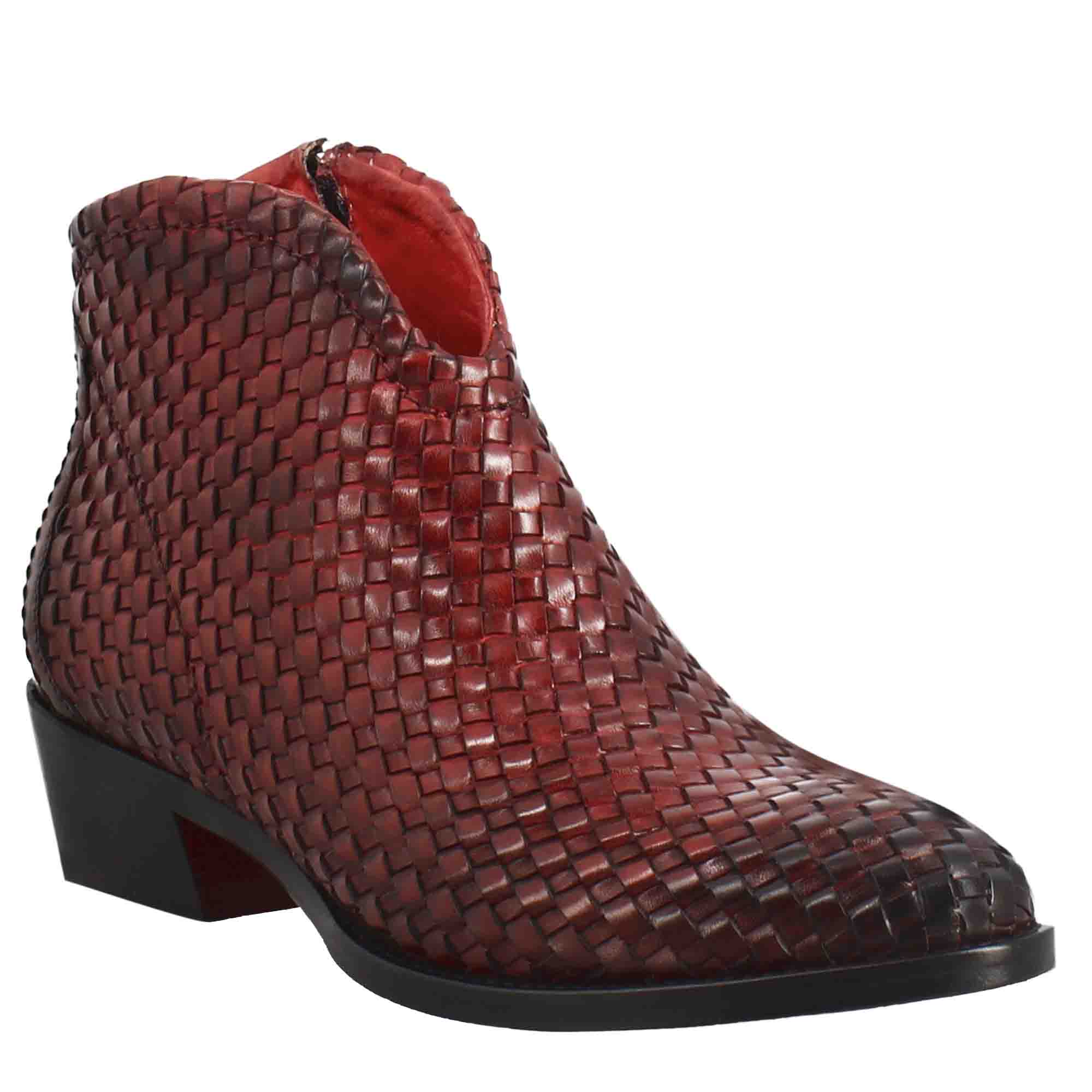 bottines-femme-cuir-italienne-920irq-1.jpg Bottines pour femmes en cuir tressé à talon moyen rouge Rouge / 35 – Image 1