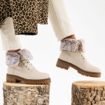Boots femme fourrées à col duveteux retourné et épaisse... blanc | GEMO