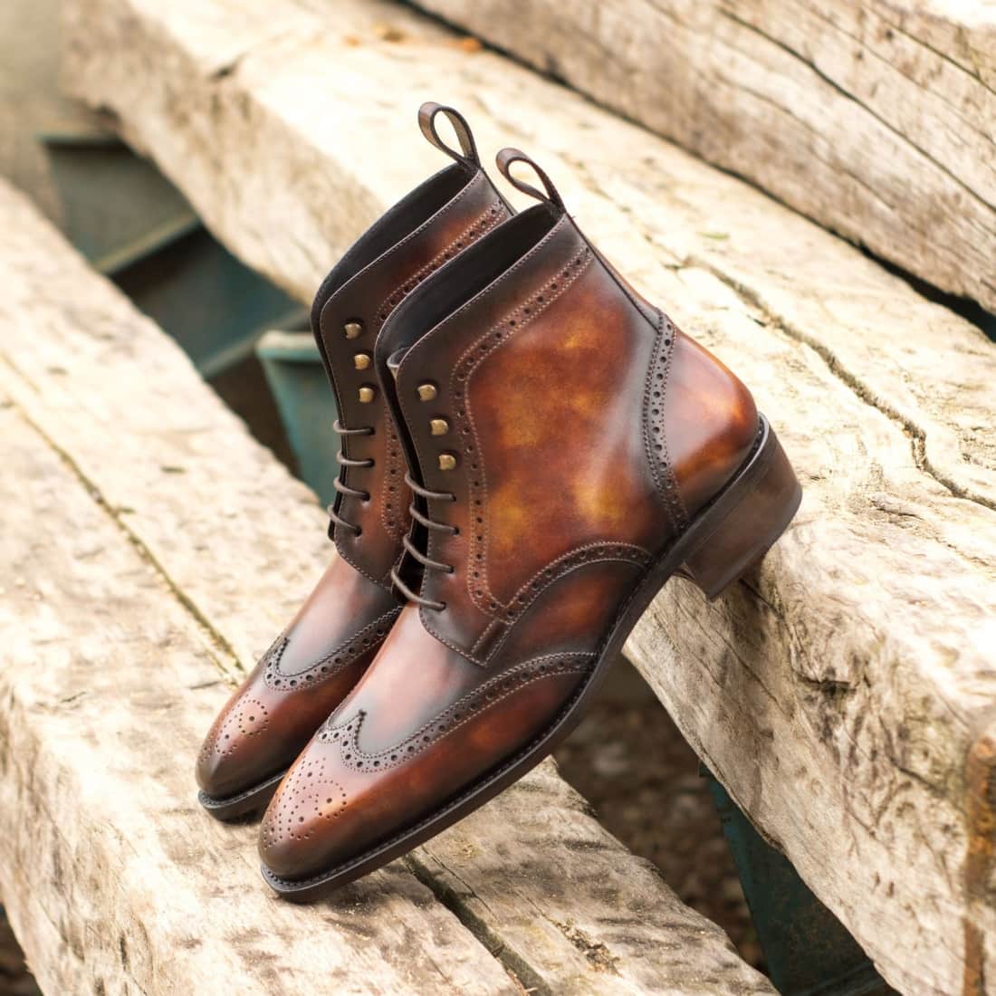 chaussures-homme-cuir-622eyt-1.jpg Bottines Derbies Brogue en cuir patiné marron – Image 1